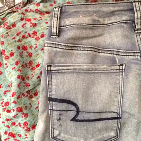 Weekend Sale 🥹 American Eagle hi rise jegging 2R - Picture 6 of 6